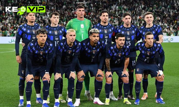 Đội hình tuyển Uruguay tại World Cup 2026 sở hữu sự hòa quyện hoàn hảo giữa sức trẻ và bản lĩnh trận mạc